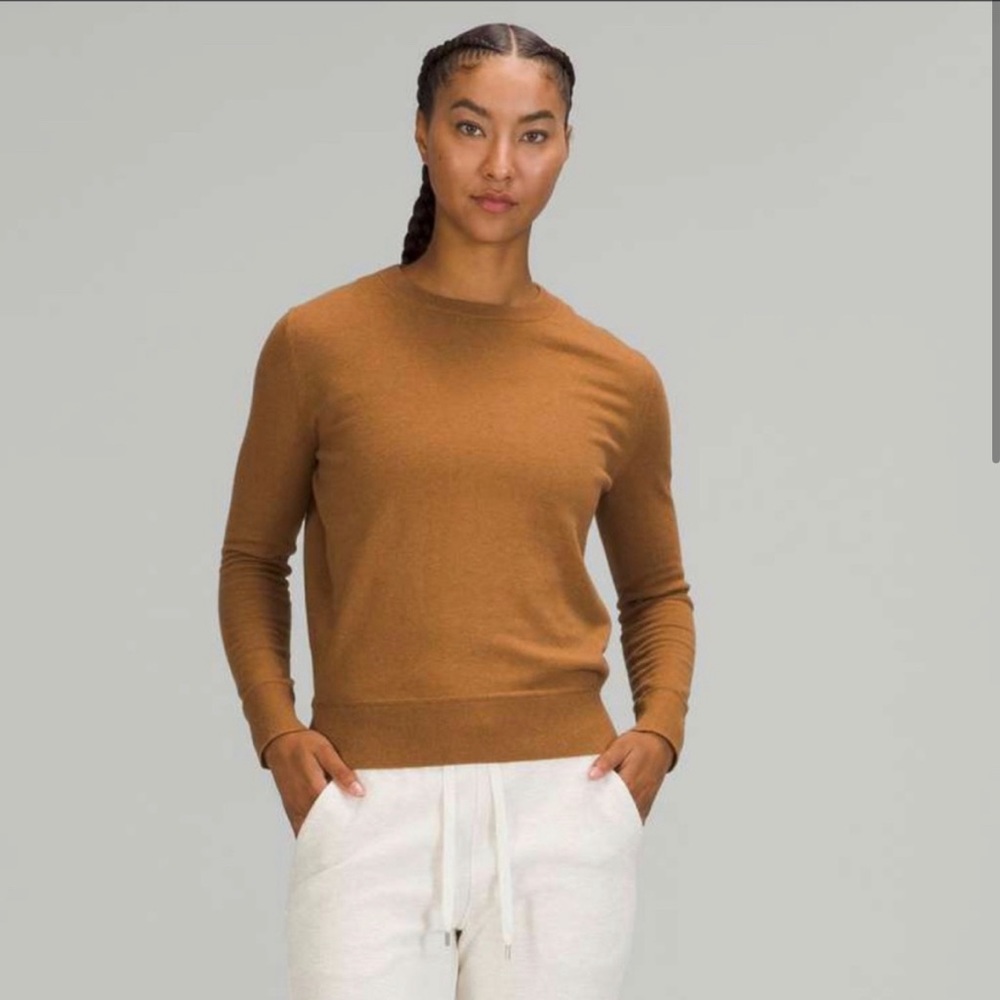 Lululemon Size 6  Cotton Cashmere Blend Crewneck Sweater - worn once